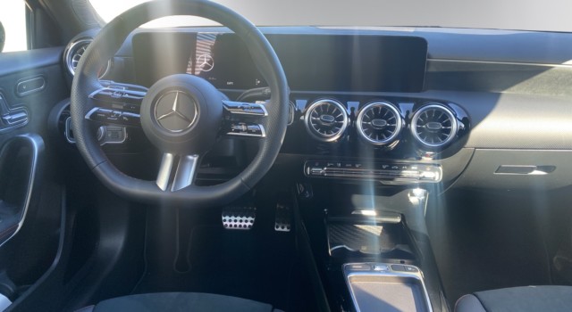MERCEDES-BENZ A 250 4Matic 8G-DCT