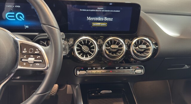 MERCEDES-BENZ EQA 350 4Matic