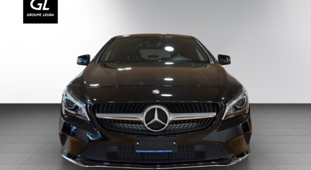 MERCEDES-BENZ CLA 180 Urban