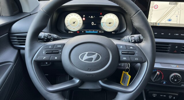 HYUNDAI i20 1.0 T-GDi Amplia DCT