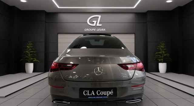 MERCEDES-BENZ CLA 220 4Matic 8G-DCT