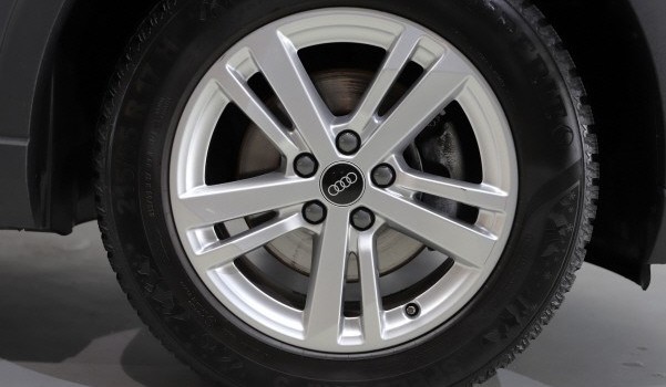 AUDI Q3 35 TFSI Attraction