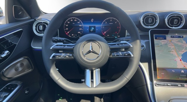 MERCEDES-BENZ C 220 d T 4 Matic