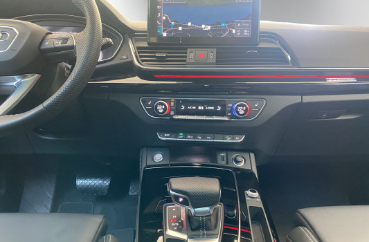 AUDI Q5 55 SB TFSI e S line qu