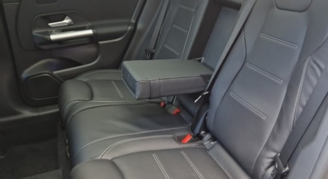 MERCEDES-BENZ GLA 250 E EQ-STAR
