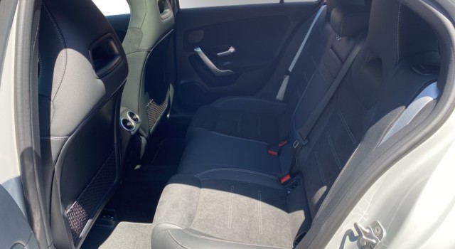 MERCEDES-BENZ A 250 4Matic 8G-DCT