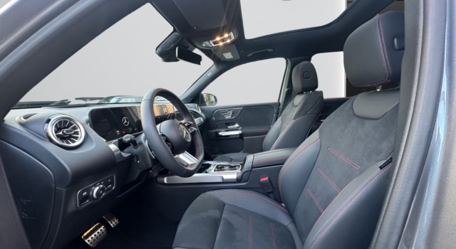 MERCEDES-BENZ GLB 220 d 4Matic 8G-Tronic