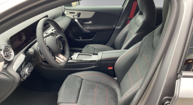 MERCEDES-BENZ A 35 AMG A AMG 35 4Matic+ 8G-DCT