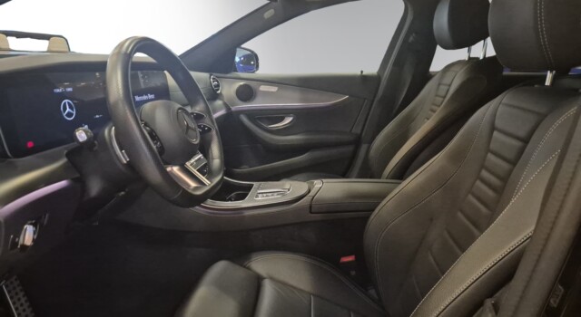 MERCEDES-BENZ E 300 de T 4Matic AMG Line 9G-Tronic