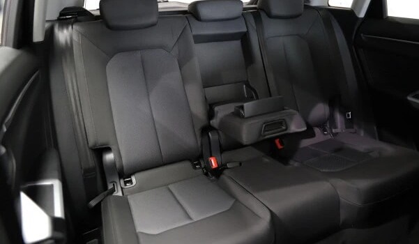 AUDI Q3 35 TFSI Attraction S-tronic