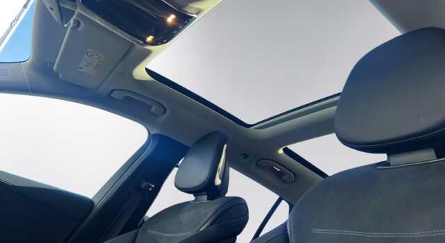 MERCEDES-BENZ C 220 d T 4Matic AMG Line