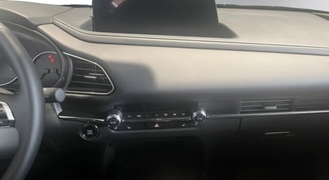 MAZDA CX-30 SKYACTIV-X 186 M Hybrid Centre Line AWD AT