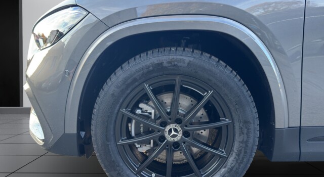 MERCEDES-BENZ GLA 220 4Matic 8G-DCT