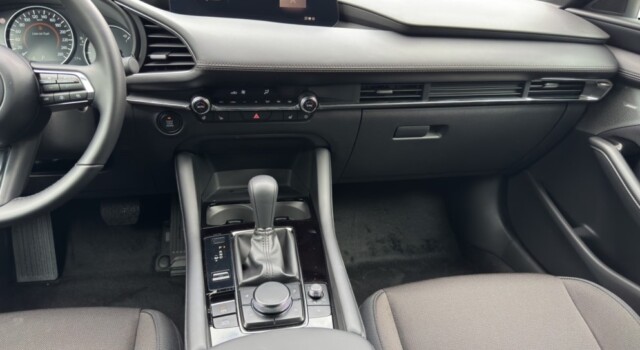 MAZDA 3 Hatchback SKYACTIV-G M Hybrid 140 Centre Line Automat