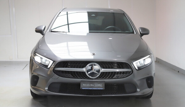 MERCEDES-BENZ A 180 Progressive