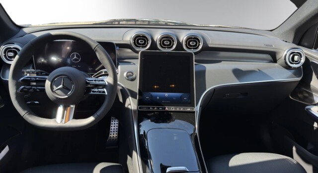 MERCEDES-BENZ GLC 300 de 4Matic 9G-Tronic