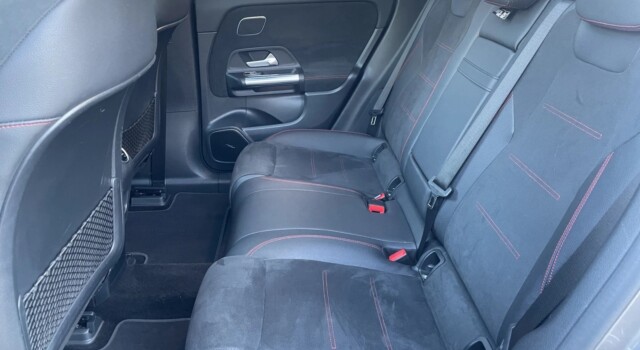 MERCEDES-BENZ EQA 250 AMG Line