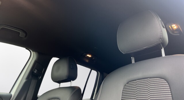 MERCEDES-BENZ GLB 200 Progressive 4M