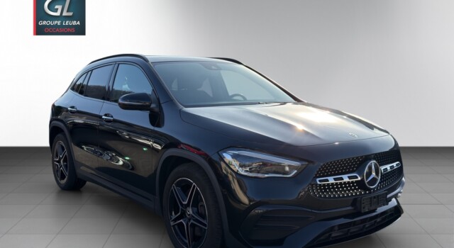 MERCEDES-BENZ GLA 250 AMG Line 4Matic