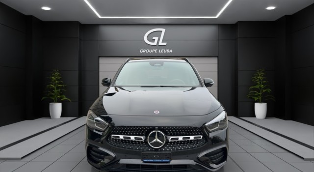 MERCEDES-BENZ GLA 250 4Matic 8G-DCT