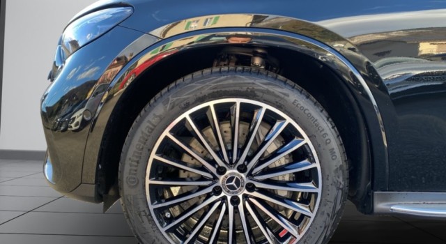MERCEDES-BENZ GLC 300 4Matic 9G-Tronic
