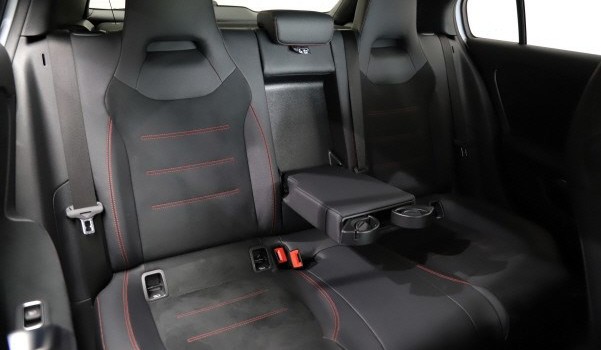 MERCEDES-BENZ A 220 d 8G-DCT