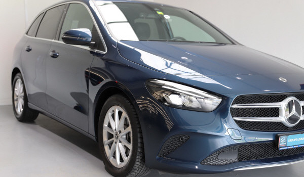 MERCEDES-BENZ B 180 Progressive