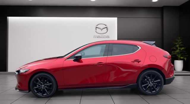 MAZDA 3 HB X 186 Homura A