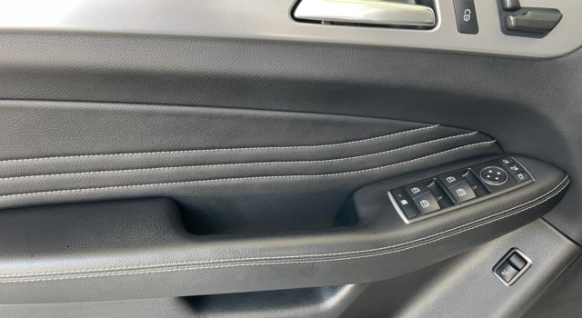 MERCEDES-BENZ ML 350 BlueTEC Executive 4Matic 7G-Tronic