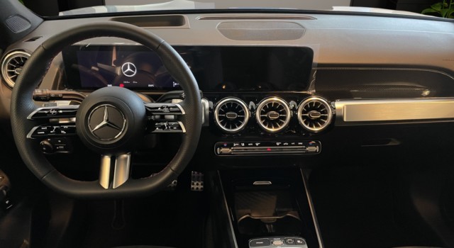 MERCEDES-BENZ GLB 220 4Matic 8G-Tronic