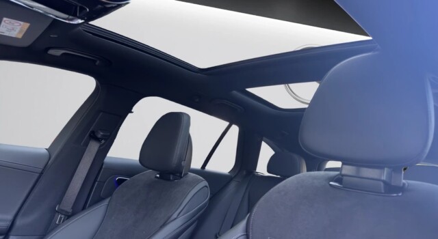 MERCEDES-BENZ C 300 T