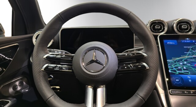 MERCEDES-BENZ GLC 300 e 4M 9G-Tronic