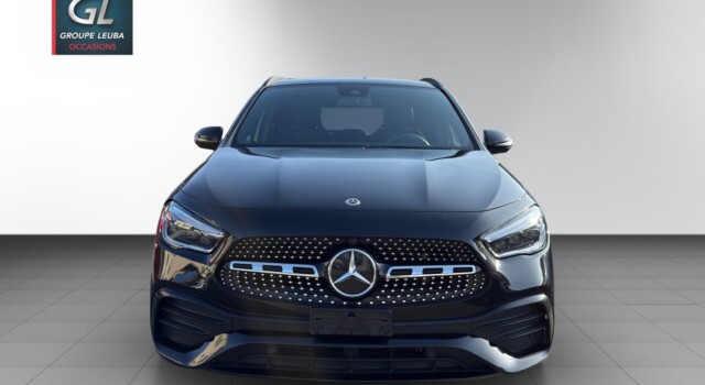 MERCEDES-BENZ GLA 250 AMG Line 4Matic