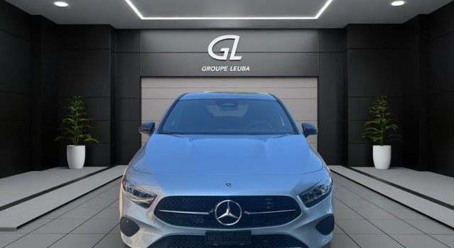 MERCEDES-BENZ A 180 7G-DCT