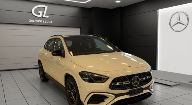 MERCEDES-BENZ GLA 250 4Matic 8G-DCT