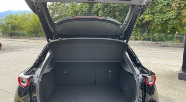 MAZDA CX-30 SKYACTIV-X 186 M Hybrid Homura AWD AT
