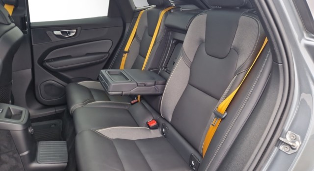 VOLVO XC60 T8 eAWD Polestar