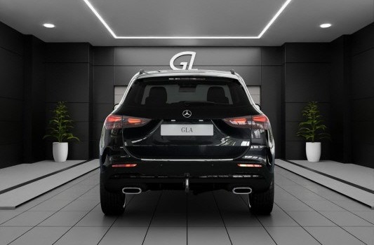 MERCEDES-BENZ GLA 220 4Matic 8G-DCT