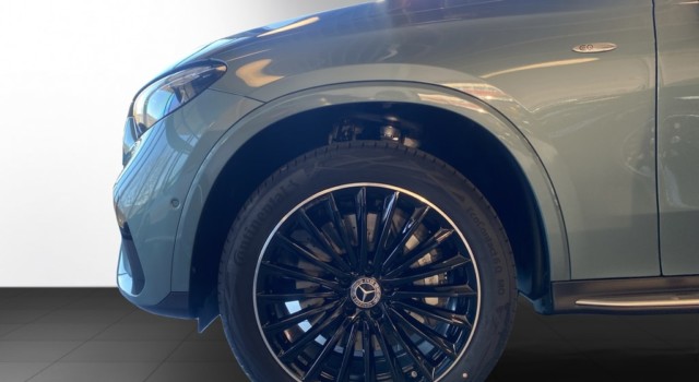 MERCEDES-BENZ GLC 300 e 4Matic EQ Star 9G-Tronic