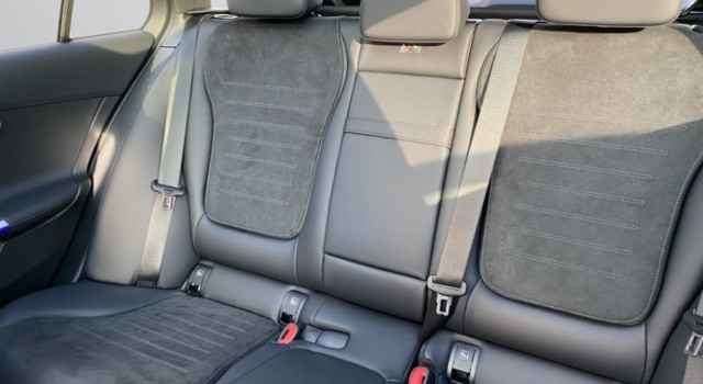 MERCEDES-BENZ C 220 d T 4 Matic Swiss Star