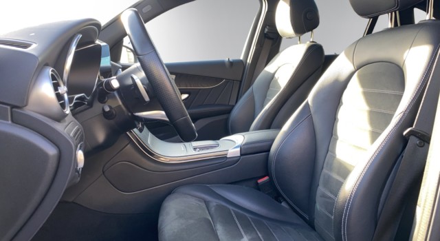 MERCEDES-BENZ GLC 300 e AMG Line 4Matic