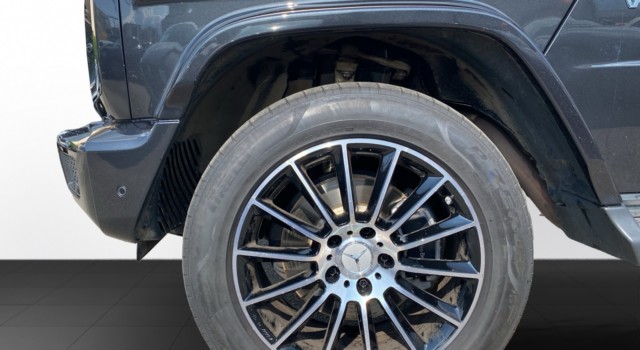 MERCEDES-BENZ G 500 AMG Line