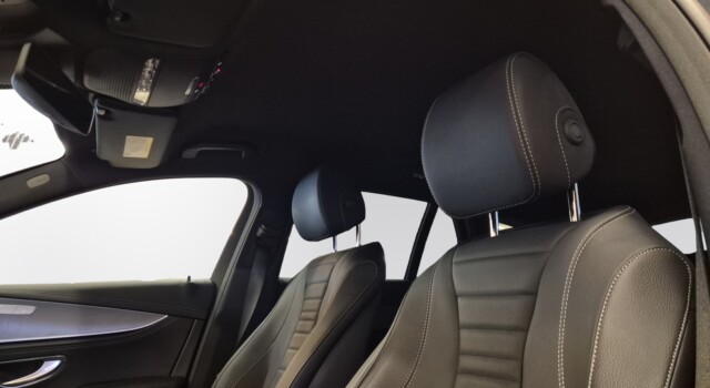 MERCEDES-BENZ E 300 de T 4Matic AMG Line 9G-Tronic