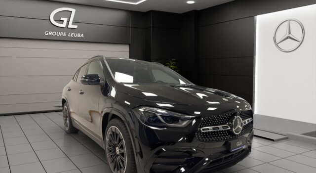 MERCEDES-BENZ GLA 220 4Matic 8G-DCT