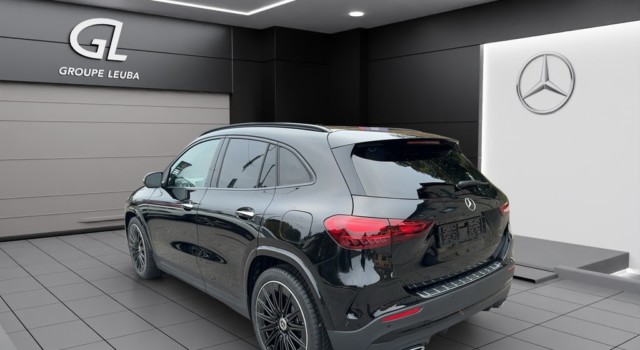 MERCEDES-BENZ GLA 250 4Matic 8G-DCT