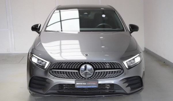 MERCEDES-BENZ A 180 Night Star AMG Line