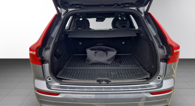 VOLVO XC60 T8 eAWD Polestar