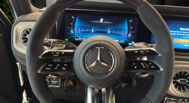 MERCEDES-BENZ G 63 AMG 9G-Tronic