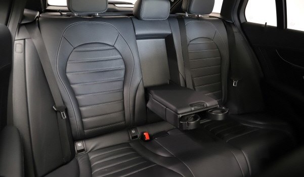 MERCEDES-BENZ C 220 d SwissStar AMG L.4M