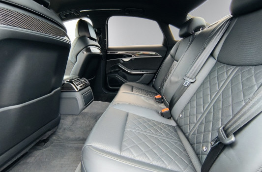 AUDI S8 TFSI quattro